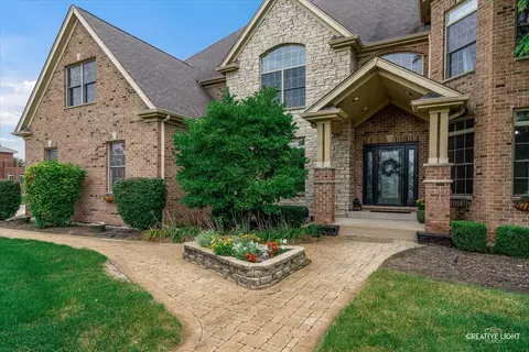 Exterior - 16127 Gamay Dr, Plainfield, IL 60586 photo 6 of 9