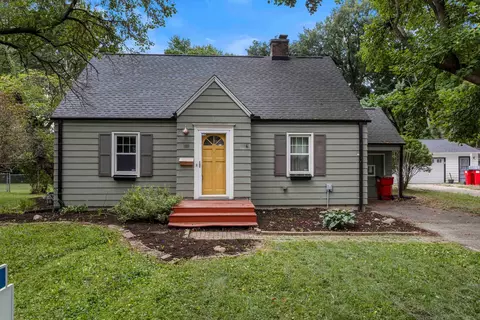 1009 W Columbia Ave, Champaign, IL 61821