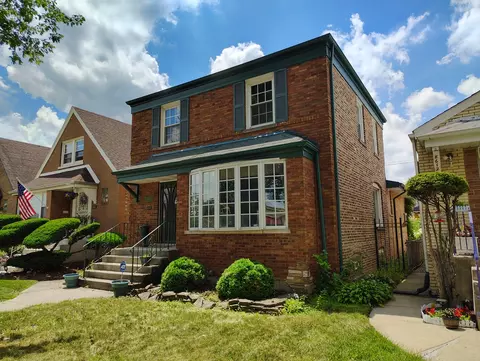 8616 S Winchester Ave, Chicago, IL 60620