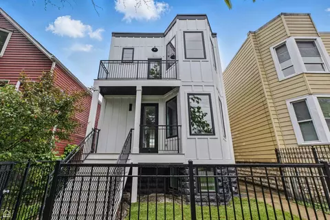 3572 W Medill Ave, Chicago, IL 60647