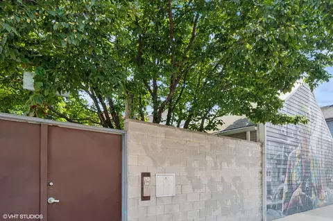 1653 W North Ave, Chicago, IL 60622