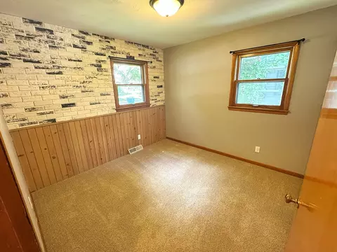 Bedroom - 516 Assembly Pl, Dixon, IL 61021 photo 1 of 5