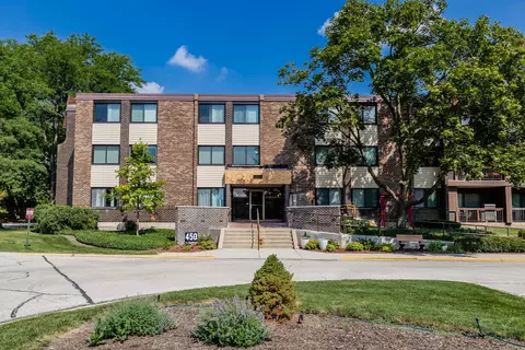 450 Raintree Dr #2F, Glen Ellyn, IL 60137