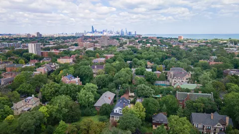 View/Area - 1036 E Hyde Park Blvd, Chicago, IL 60615 photo 5 of 7