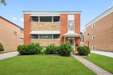 8819 N Wisner St, Niles, IL 60714
