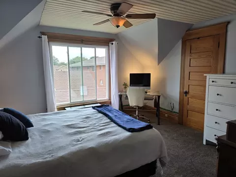 117 5th St, Aurora, IL 60505 photo 8