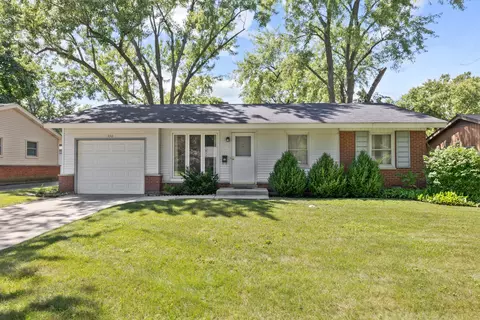 550 Ridge Ave, Elk Grove Village, IL 60007