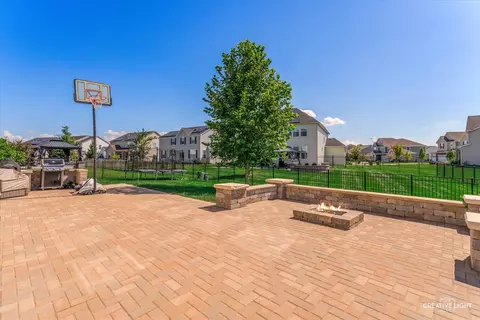 Exterior - 16031 S Crossing Dr, Plainfield, IL 60586 photo 4 of 4