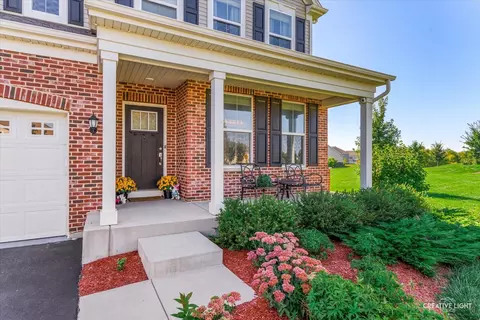 Exterior - 16031 S Crossing Dr, Plainfield, IL 60586 photo 2 of 4