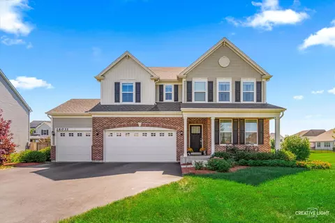 16031 S Crossing Dr, Plainfield, IL 60586