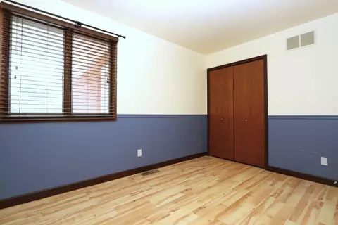 Bedroom - 1316 Trend Dr, Morris, IL 60450 photo 6 of 9