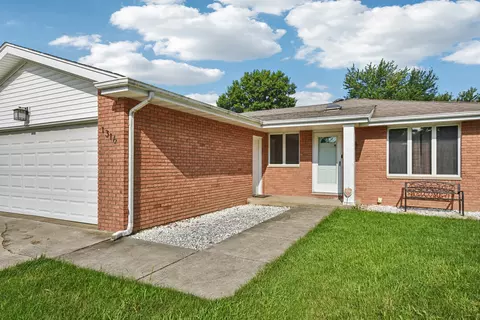 Exterior - 1316 Trend Dr, Morris, IL 60450 photo 4 of 7