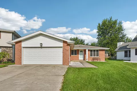 Exterior - 1316 Trend Dr, Morris, IL 60450 photo 2 of 7
