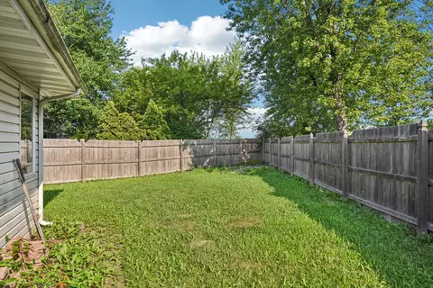 Exterior - 1316 Trend Dr, Morris, IL 60450 photo 5 of 7