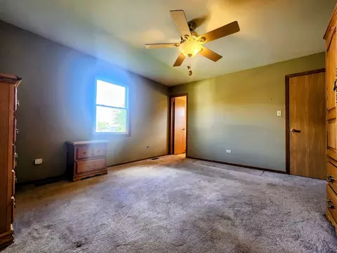 Bedroom - 1900 Mystic Dr, Plainfield, IL 60586 photo 1 of 7