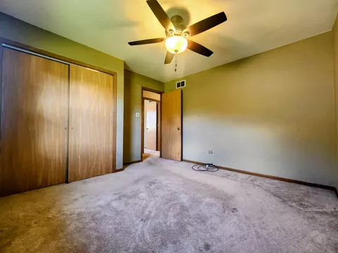 Bedroom - 1900 Mystic Dr, Plainfield, IL 60586 photo 7 of 7