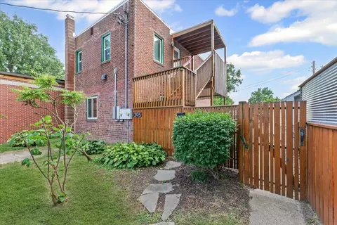 305 W Griggs St, Urbana, IL 61801