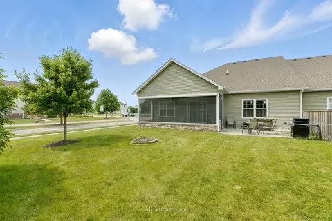15701 Cove Cir, Plainfield, IL 60544 photo 5