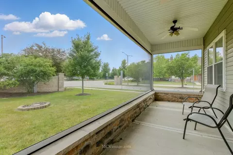 15701 Cove Cir, Plainfield, IL 60544 photo 25