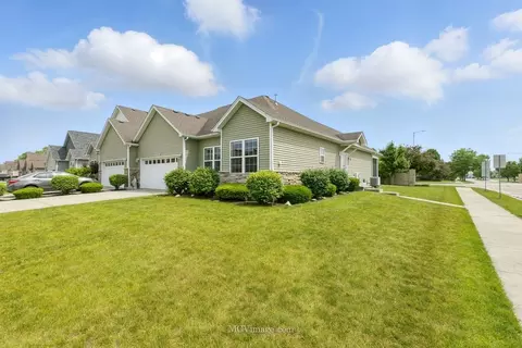 15701 Cove Cir, Plainfield, IL 60544 photo 4