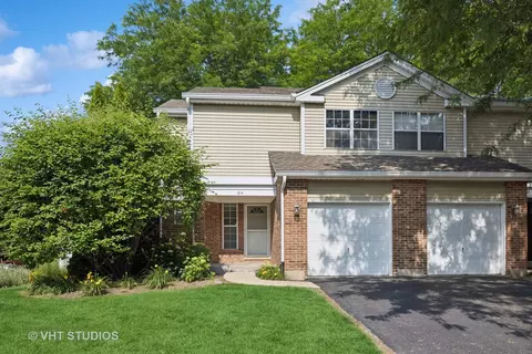 614 Hillview Ct, West Chicago, IL 60185