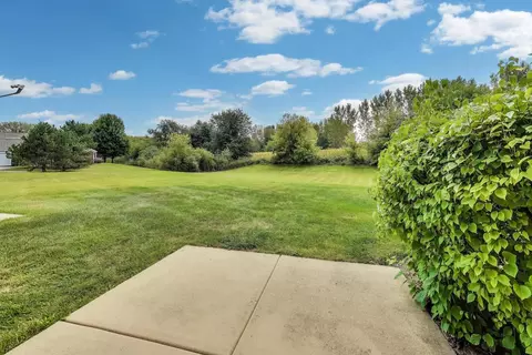 Exterior - 1113 Draper Rd, Mchenry, IL 60050 photo 2 of 4