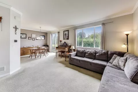 Living - 1113 Draper Rd, Mchenry, IL 60050 photo 2 of 2