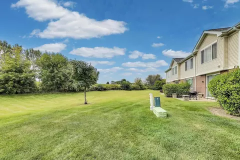 Exterior - 1113 Draper Rd, Mchenry, IL 60050 photo 3 of 4
