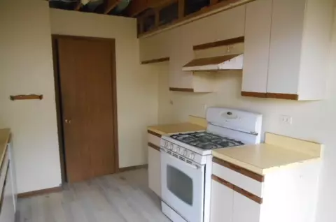 738 Brandon Pl, Wheeling, IL 60090 photo 3