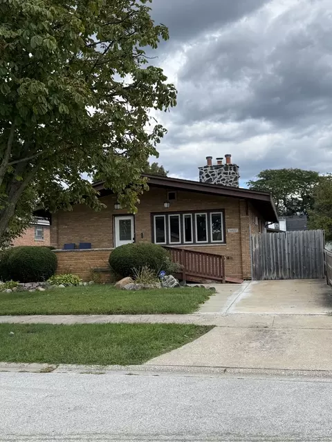 14601 S Palmer Ave, Posen, IL 60469
