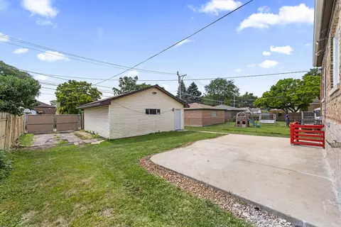 Exterior - 3237 W 83rd Pl, Chicago, IL 60652 photo 6 of 6