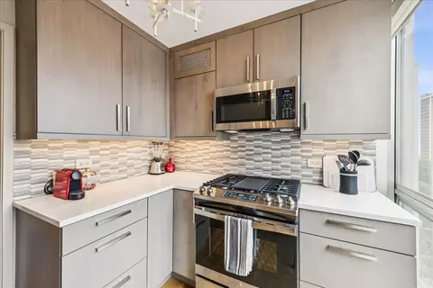 Kitchen - Undisclosed, Chicago, IL 60610 photo 3 of 4