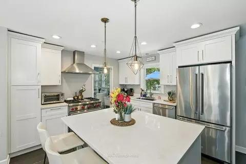 Kitchen - 1913 E Liberty Dr, Wheaton, IL 60187 photo 3 of 3