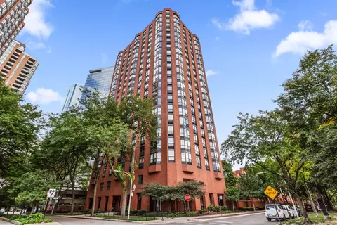 901 S Plymouth Ct #703, Chicago, IL 60605