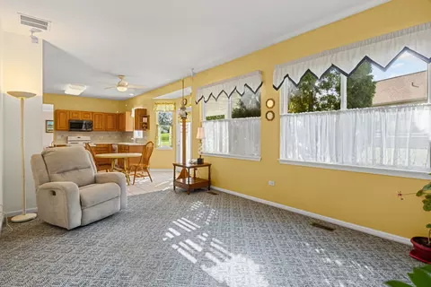 Living - 21331 W Juniper Ln, Plainfield, IL 60544 photo 1 of 2