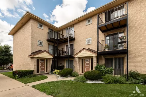 3156 N Olcott Ave #1C, Chicago, IL 60707