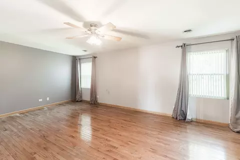 4 N427 3rd Ave, Addison, IL 60101 photo 15