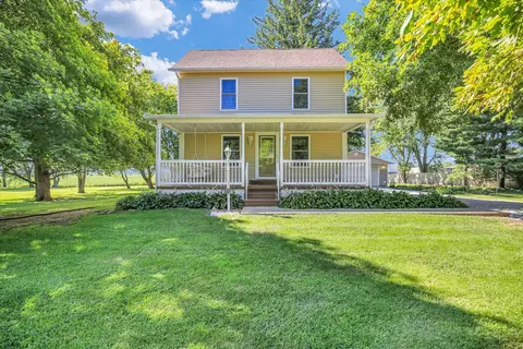 221 E 5th Ave, Rankin, IL 60960