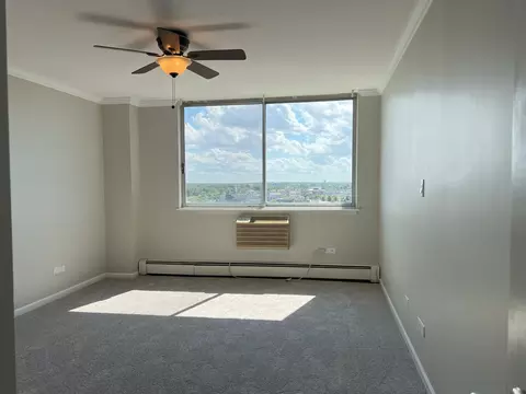 Bedroom - 20 N Tower Rd #9D, Oak Brook, IL 60523 photo 1 of 2