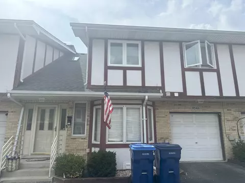 8546 W 95th St, Hickory Hills, IL 60457