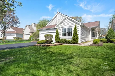 21600 W Larch Dr, Plainfield, IL 60544 photo 2