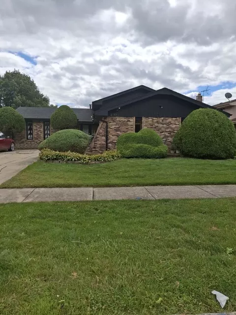 Undisclosed, Lynwood, IL 60411