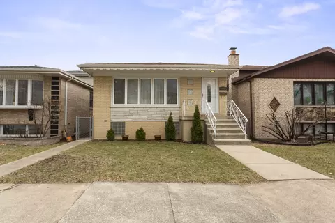 4567 N Merrimac Ave, Chicago, IL 60630