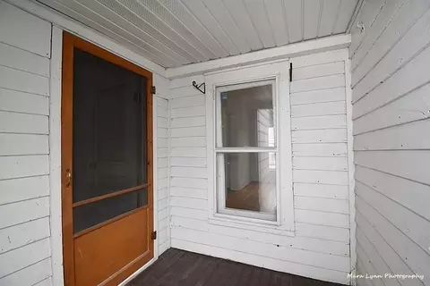 Exterior - 459 E State St, Sycamore, IL 60178 photo 2 of 6