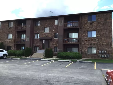 15718 Peggy Ln #10, Oak Forest, IL 60452
