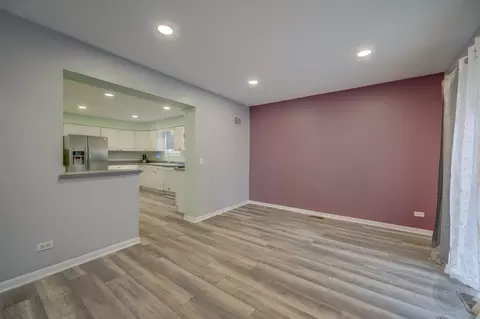 309 Inner Circle Dr, Bolingbrook, IL 60490 photo 11