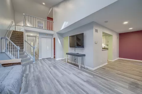 309 Inner Circle Dr, Bolingbrook, IL 60490 photo 8