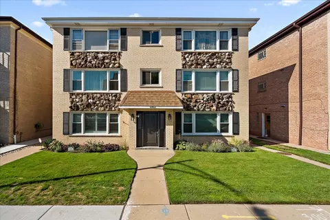 6462 N Northwest Hwy #104, Chicago, IL 60631