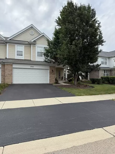 2345 Foxmoor Ln, Aurora, IL 60502