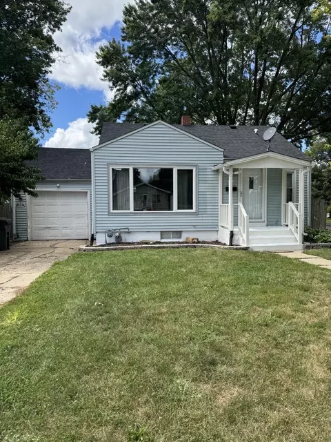1111 Avenue J, Sterling, IL 61081